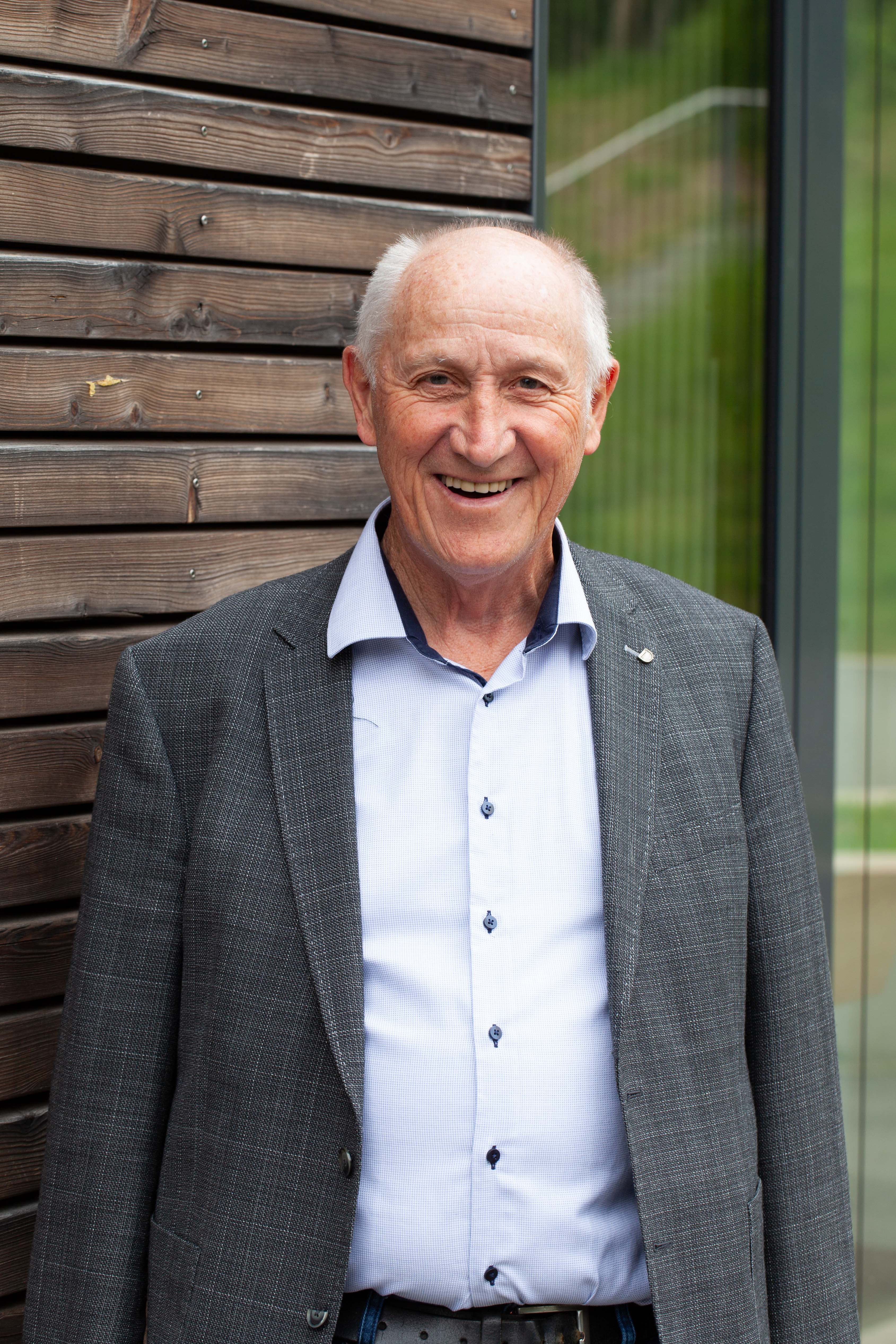 Dr. Karl Heinz Ramers
